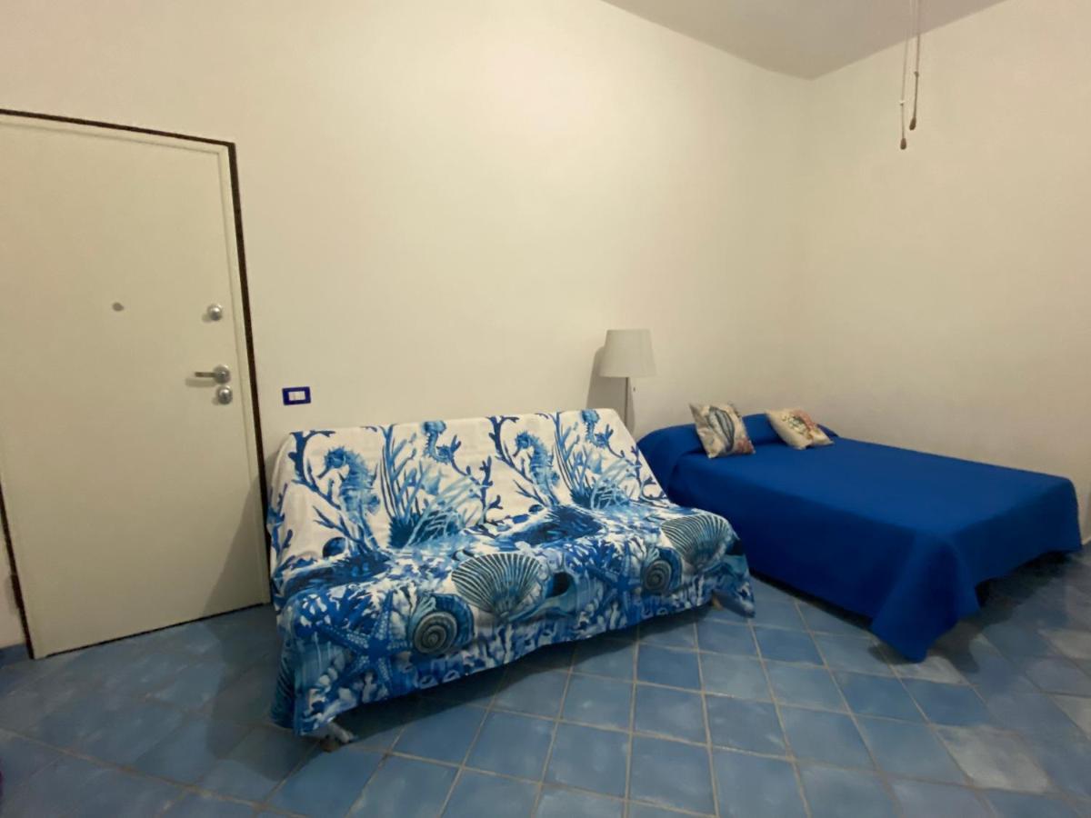 Ponzacasevacanze- Appartamenti Ponza ,,Blu marine" Esterno foto